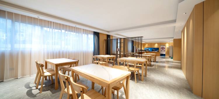 漫州国际酒店(南江店)图片