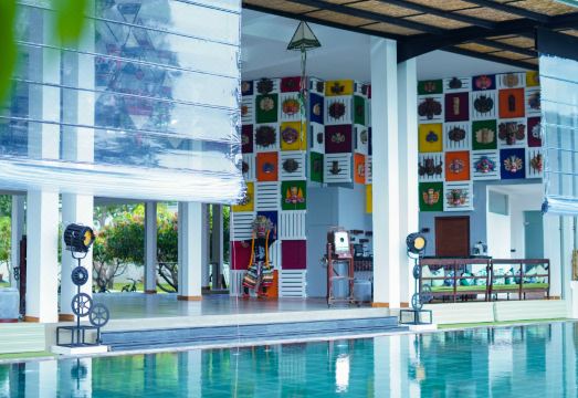 Amba Yaalu - Thema Collection 