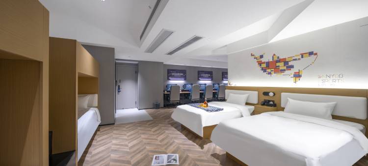 网鱼电竞酒店(武汉国际广场青年路地铁站店)图片