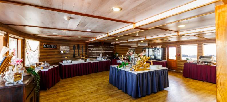 码头水上旅馆(Botel Marina)图片