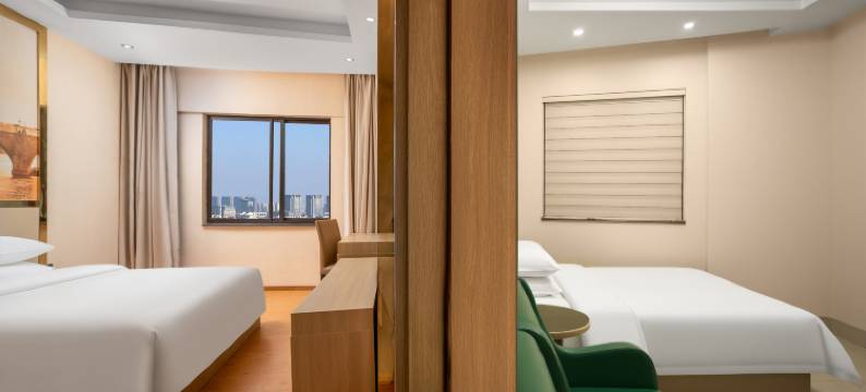 丽港商务宾馆(铜陵长江中路步行街店)图片