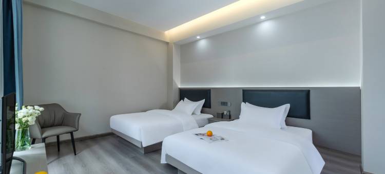 潮漫酒店(大理洱海兴盛桥店)图片