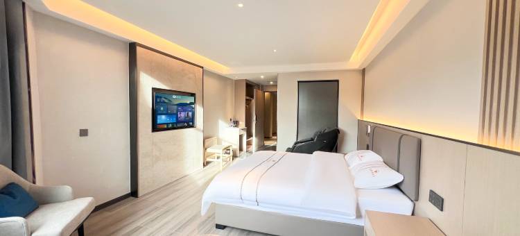 左贡悦豪洲际酒店图片