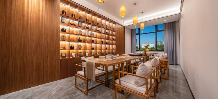 陌上轻居酒店(许昌高铁东站中心医院店)图片