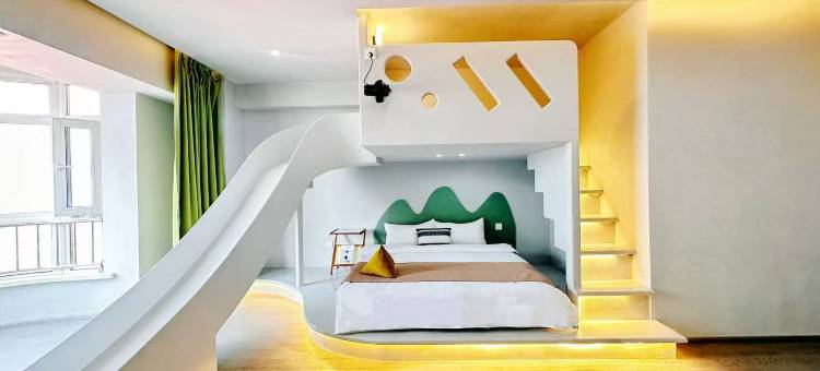 哈尔滨馥芮白民宿(中央大街索菲亚教堂店)图片