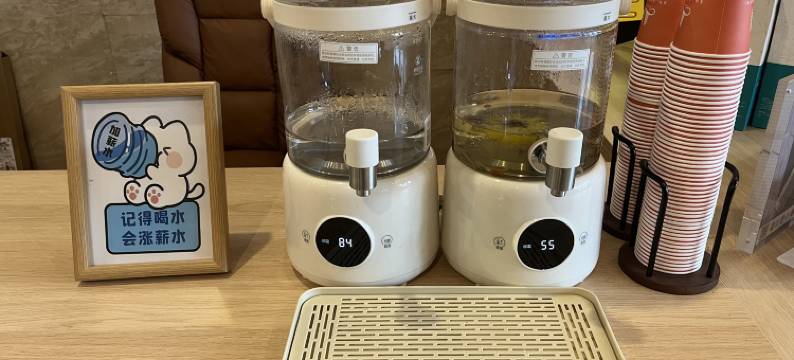 辽阳·君程酒店(白塔区辽宁建筑职业学院店)图片