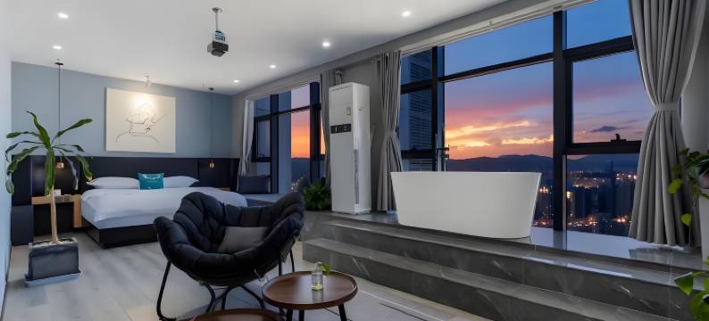 昱凯·晨汐影音酒店(昆明北京路同德广场店)图片