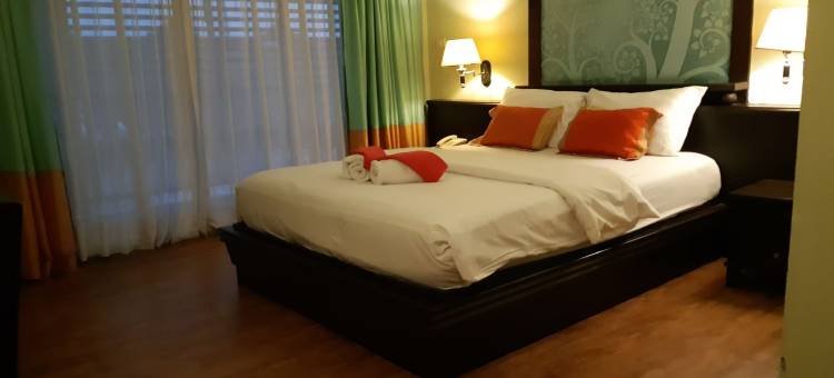 芭提雅萨丽塔酒店【海滨酒店】(Sarita Chalet & Spa Jomtien beach Pattaya)图片