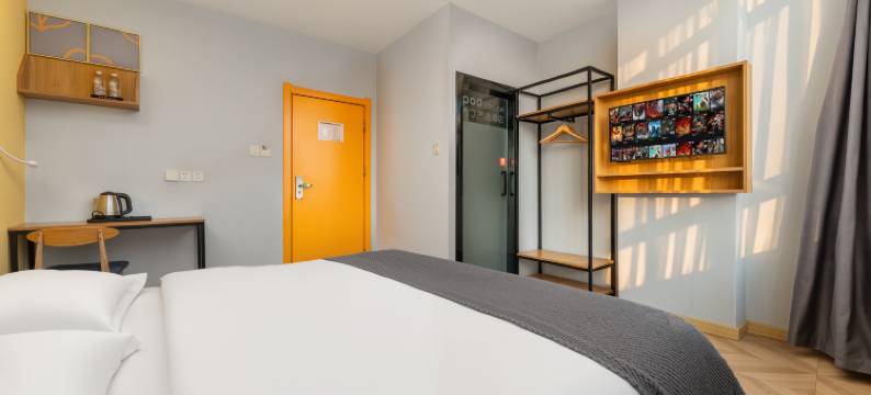 布丁严选酒店(西安华清池东三岔地铁站店)图片