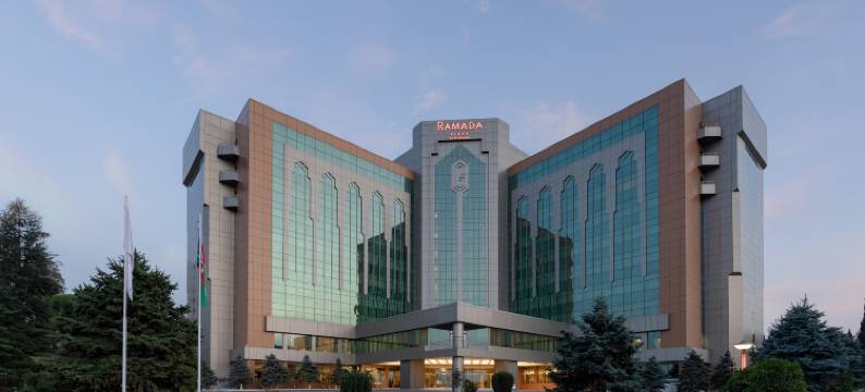 让斯温德姆华美达广场酒店(Ramada Plaza by Wyndham Gence)图片