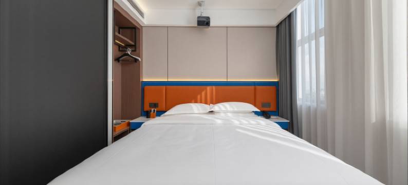 陌上轻奢酒店(信阳火车站西亚城店)图片