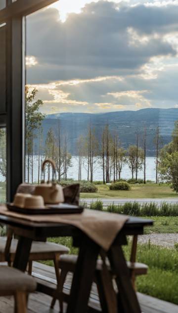 山湖间·Seascape观海景丨Meet°设计师度假美宿(洱海生态廊道店)