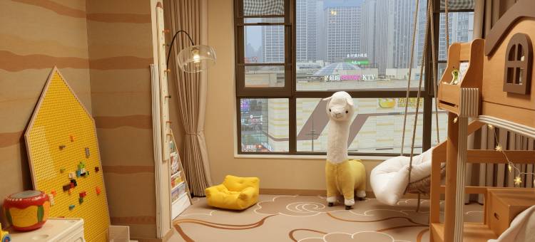 予鹿小筑民宿(万达广场店)图片