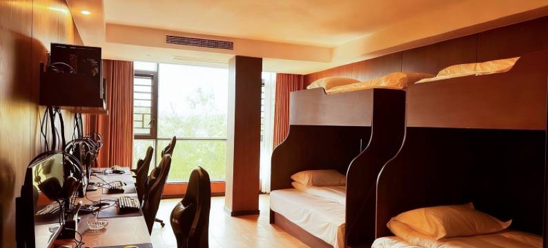 美致栖景电竞酒店(桂林七星景区桂林理工大学屏风校区店)图片