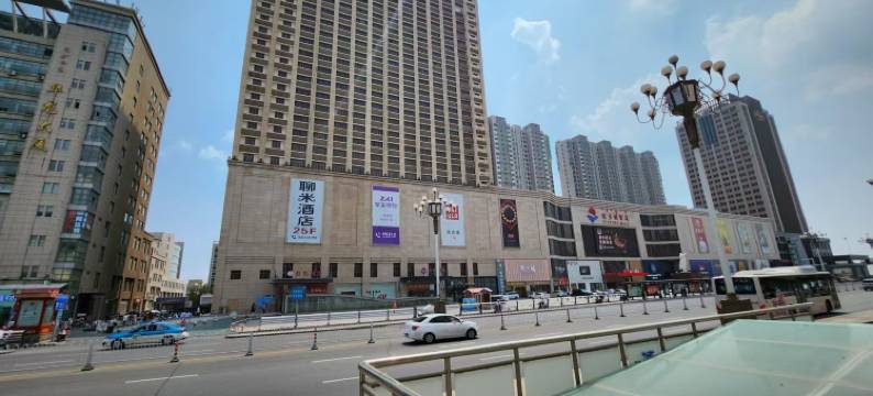 聊米公寓(昆区包百王府井店)图片