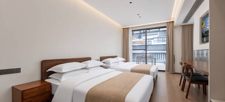 宜兴·阳羡丨山湖秘境·山杉来池·度假别墅(窑湖小镇店)图片