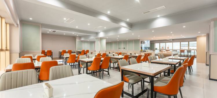 维也纳国际酒店(佛山罗浮宫国际家具博览中心店)图片
