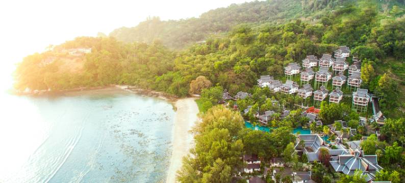 普吉岛塔夫海滩水疗度假村(Thavorn Beach Village Resort & Spa Phuket)图片