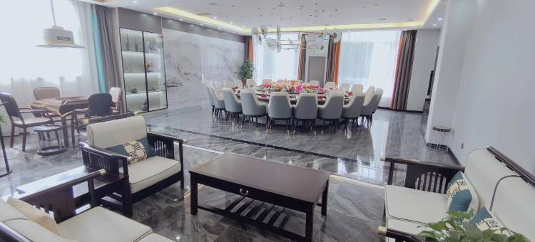 龙城大酒店(汉中高铁站中心广场店)图片