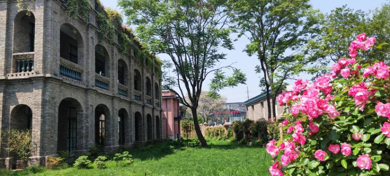 隐居大唐民宿(洛邑古城丽景门店)图片