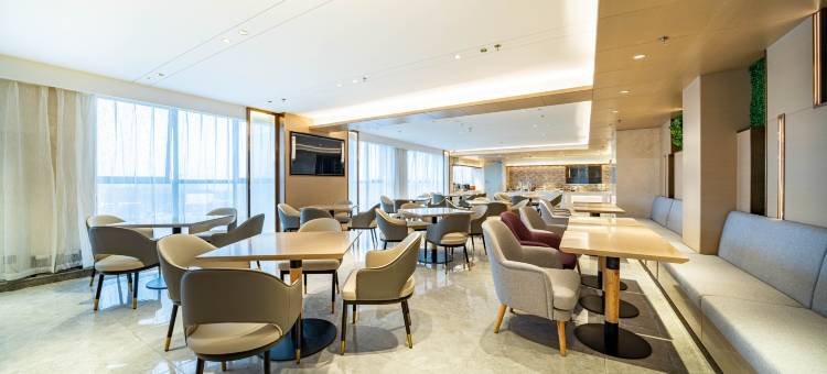 麗枫酒店(长沙县黄花国际机场木马塅地铁站店)图片