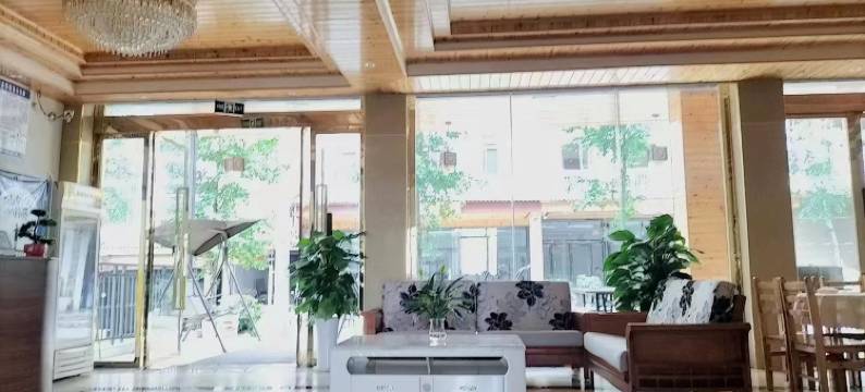 雪洪酒店(仙女山游客中心店)图片