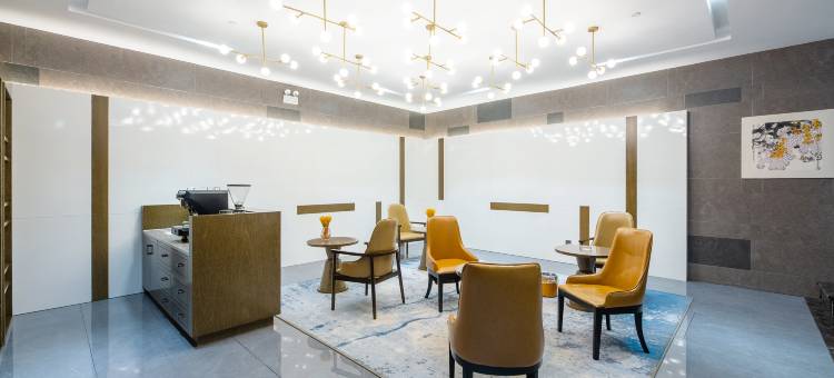 香榭湖岸酒店(凤台尊享店)图片