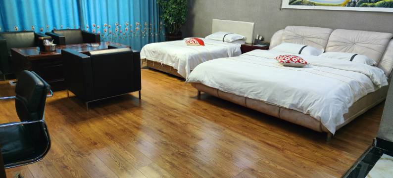 格尔木龙鹏商务宾馆图片