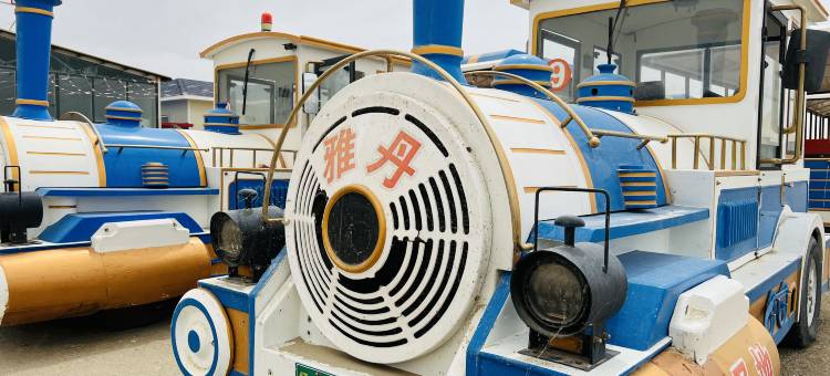 乌素特雅丹大酒店(水上雅丹景区店)图片