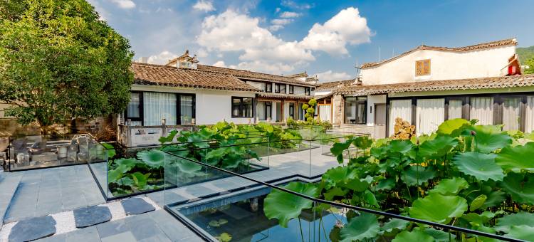 宏村荷塘月色轻奢民宿图片