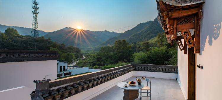 宣安度假酒店(泾县皖南川藏线月亮湾风景区店)图片
