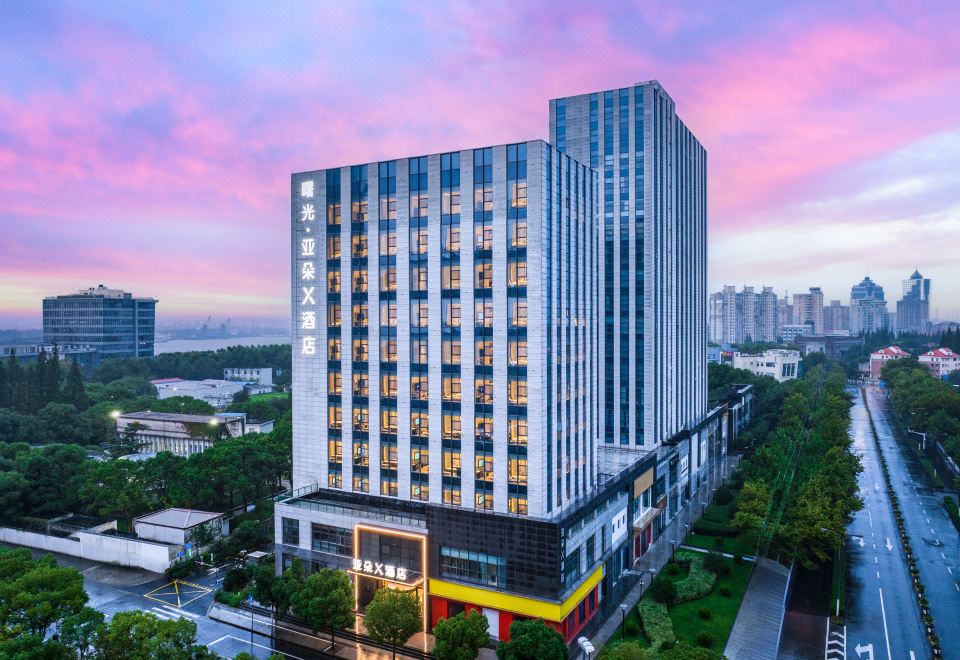 Hongluyuan Cruise Terminal HotelHotel Overview