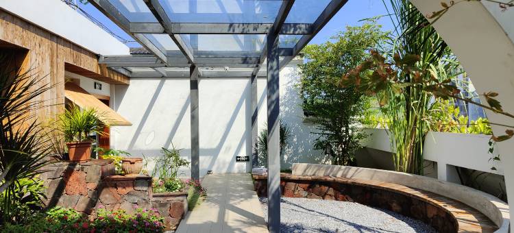 河口牧歌精选酒店(河口北站店)图片