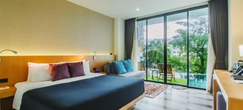 鲁纳芭东酒店(The Lunar Patong)图片