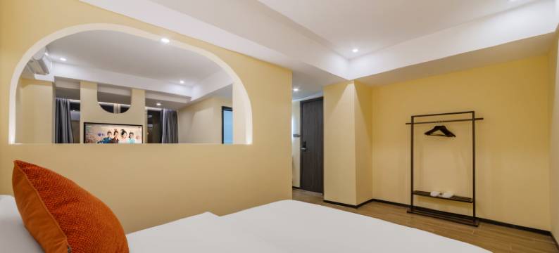 潮屿·江景凤凰绿地度假美宿(潮州古城牌坊街店)图片