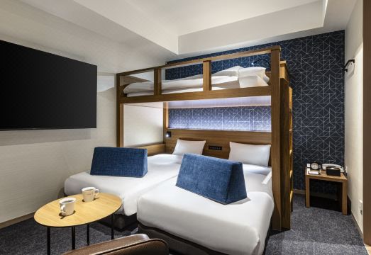 the b akasaka-mitsuke Hotel Overview