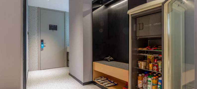 网鱼电竞酒店(成都339天府熊猫塔梁家巷地铁站店)图片