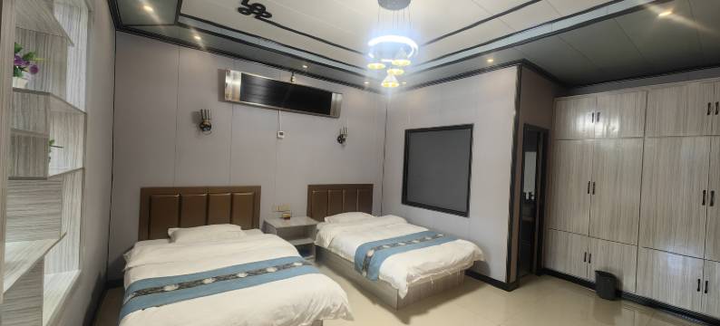 那拉提乡土风情农家院图片