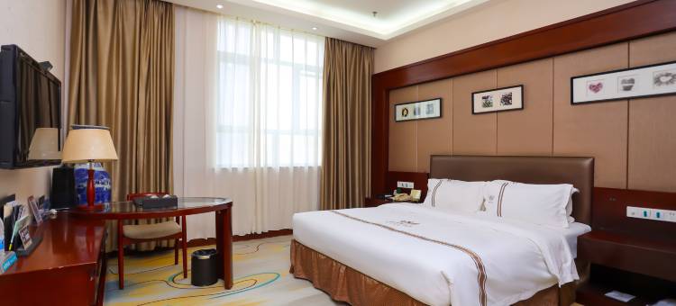 华豫国际酒店(和田夜市店)图片