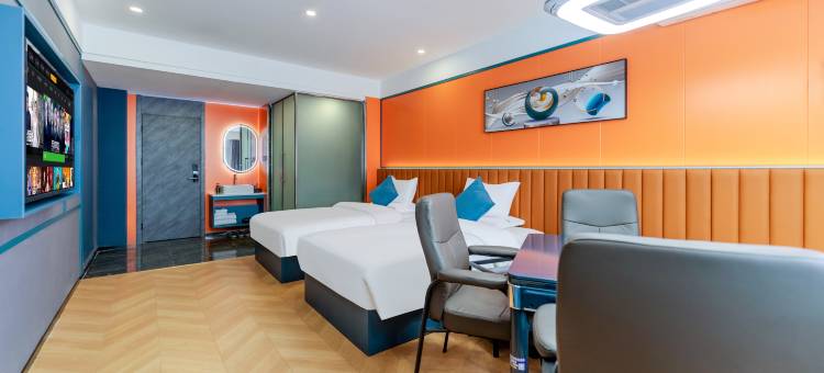 依凡酒店(秦隆步行街店)图片