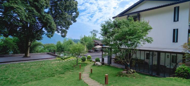 峨眉山晓山青野奢度假民宿图片