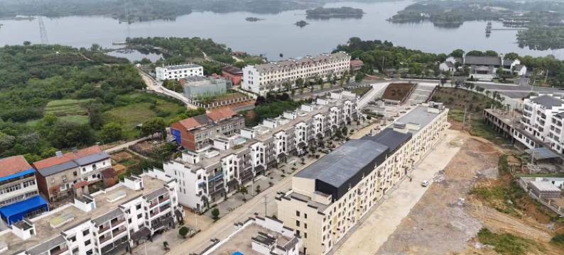 中铭智文旅大酒店(徐家河风景区店)图片