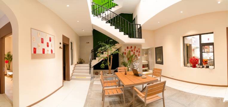 瑶·House民宿(汉江石泉古城景区店)