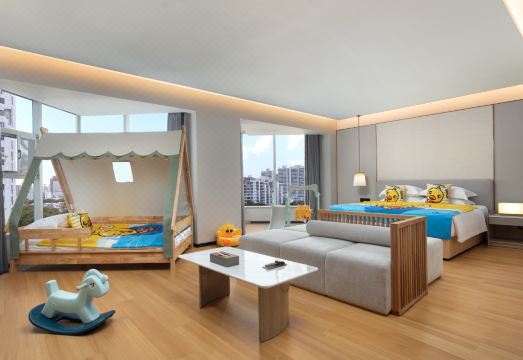 WYNDHAM GARDEN HAIKOU MEILANHotel Overview