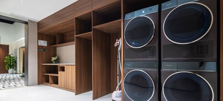 襄阳华美达安可酒店(襄阳泛悦中心沃尔玛民发广场店)图片