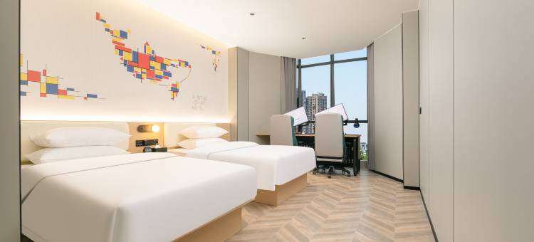 网鱼电竞酒店(武汉青山红钢城地铁站店)图片