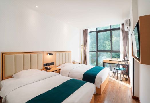 Wuxi Shanshui Garden Hotel (Jiangnan University & Hualwood Film and Television City Branch)Hotel Overview