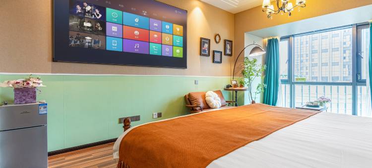 拾光的朋友·DreamTimeLodge·影音民宿(南开大学天拖地铁站店)图片