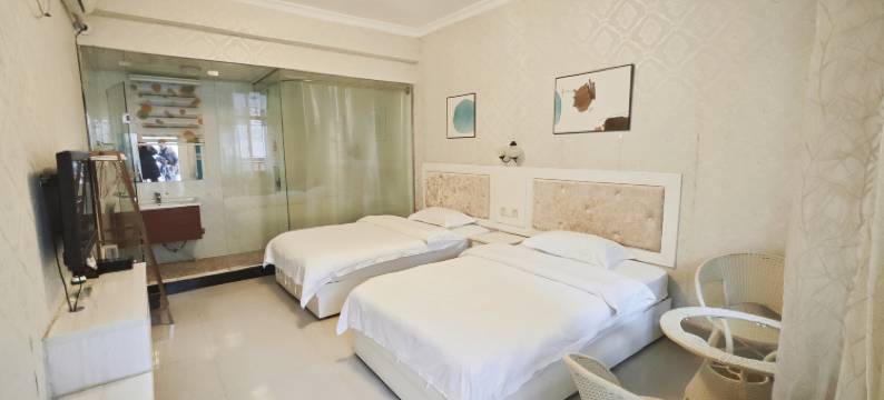 青荷民宿(凤凰古城虹桥店)图片