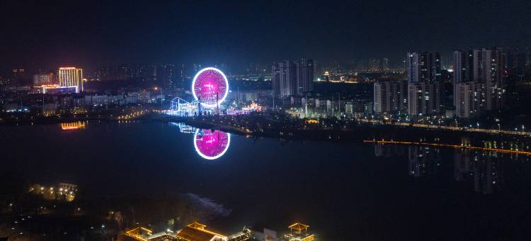 欢季酒店·衡阳高铁东站酃湖万达店图片